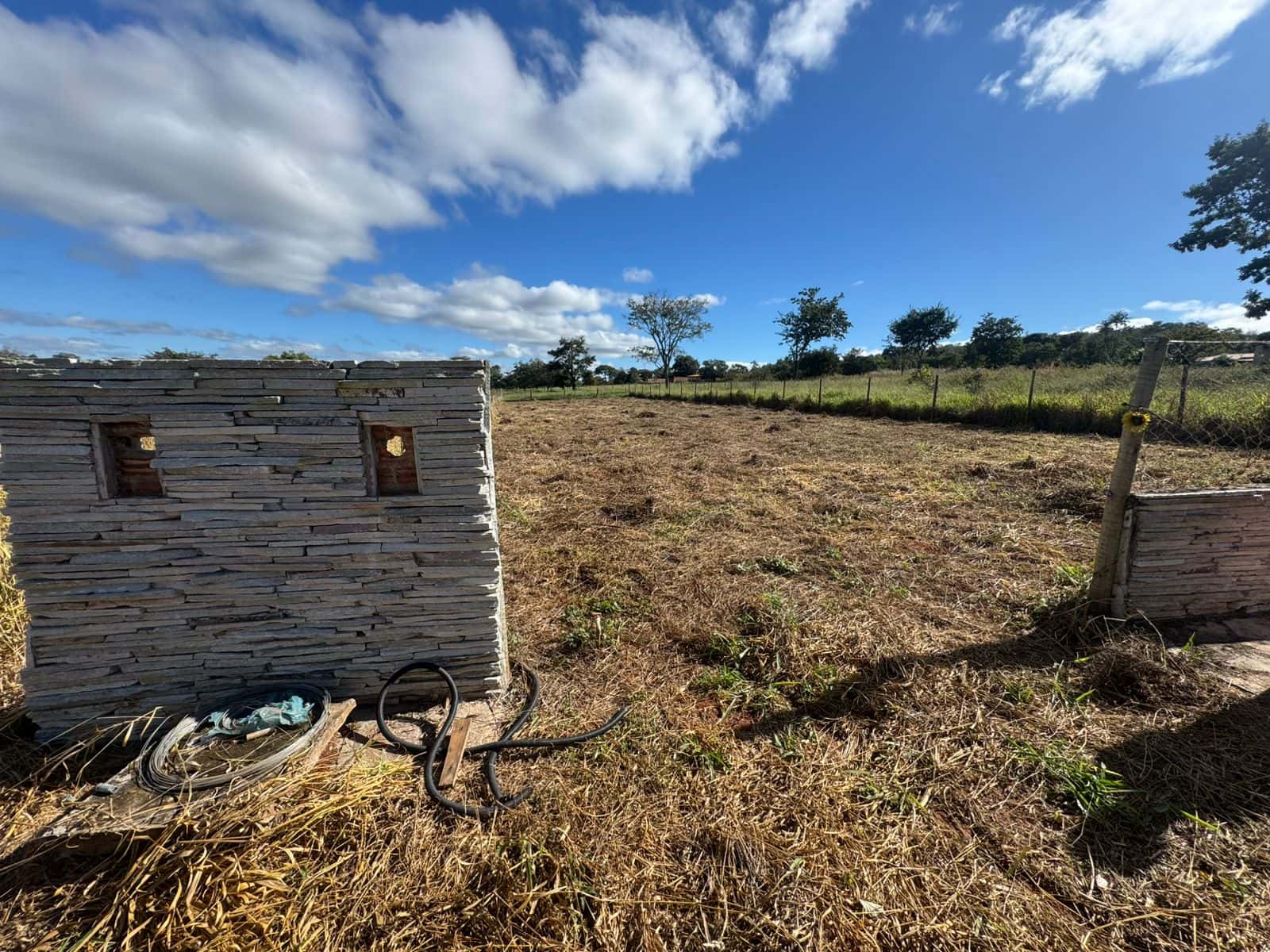 Lote em Pirenópolis Condomínio Reserva do Sol 1.000M²