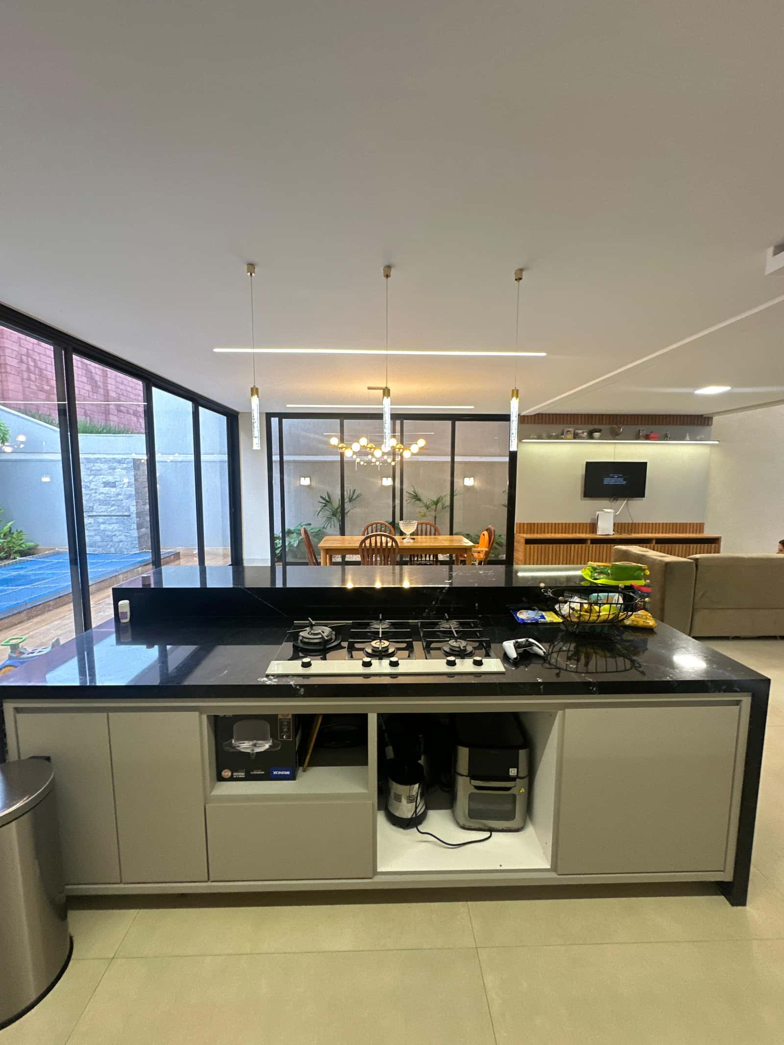 Casa condomínio Jardins Sevilha 232M²