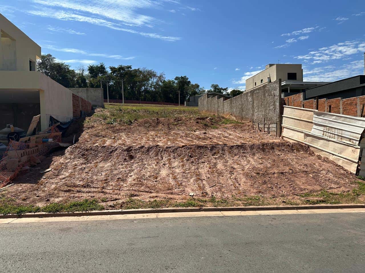 Lote no Jardins Barcelona 300M²