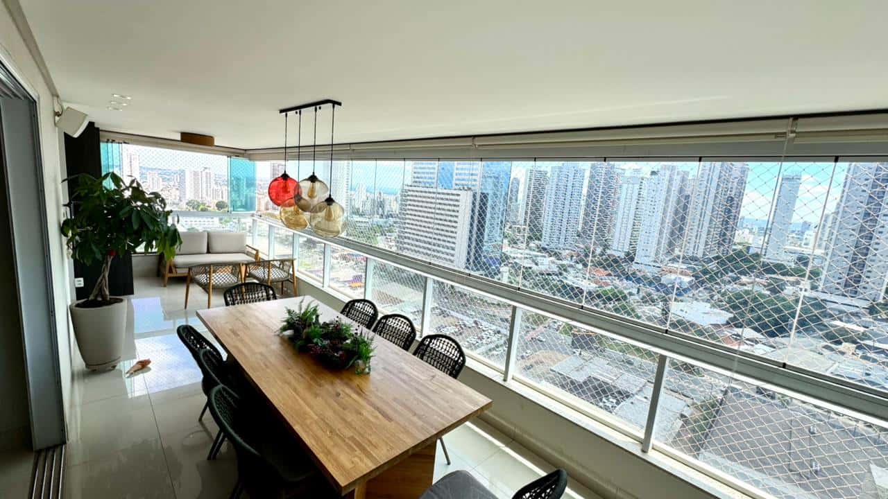 Apartamento Jardim das Ravenallas 191m²