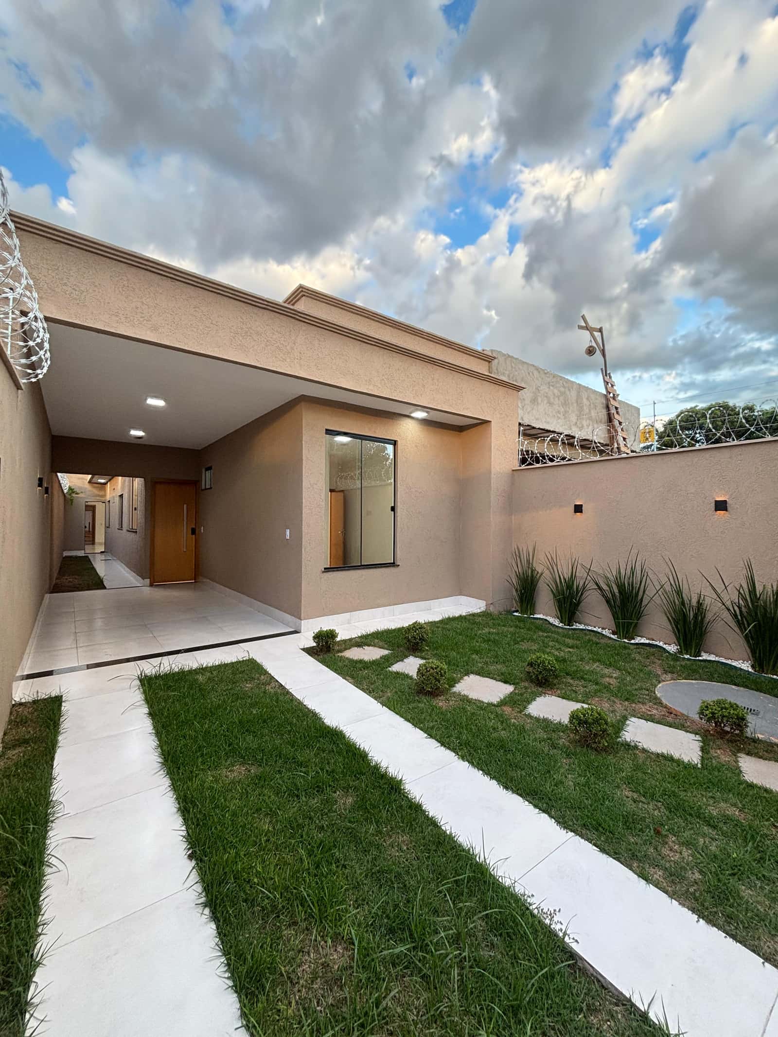 Casa Setor Central 117m²