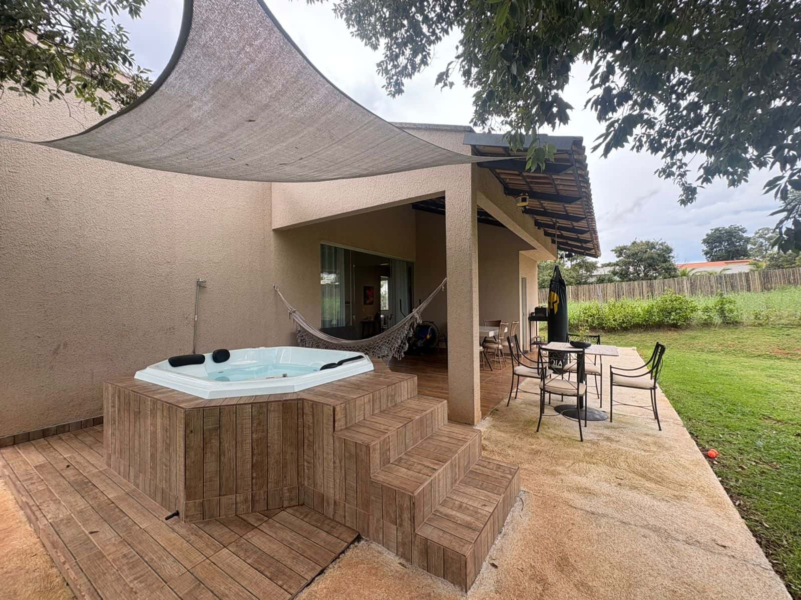 Casa Condomínio Vila Colonial 121m²