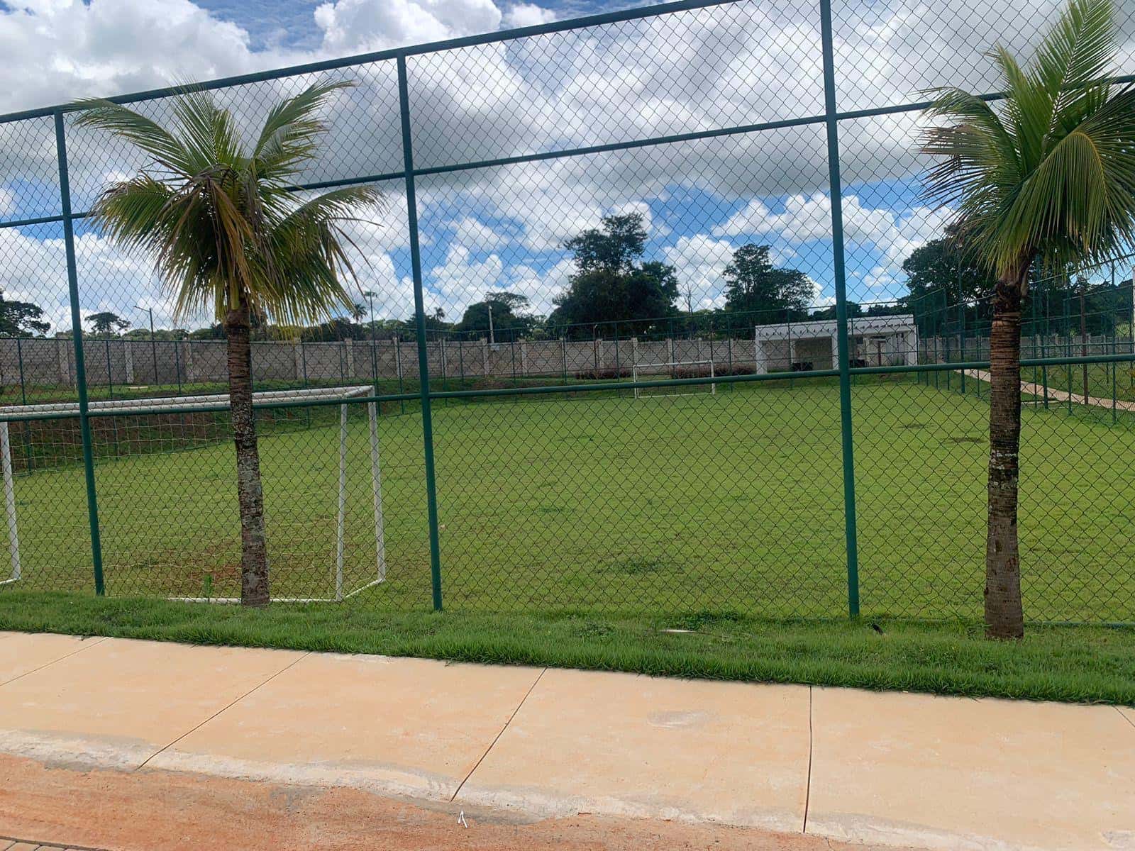 Lote Parqville Quaresmeira 310m²