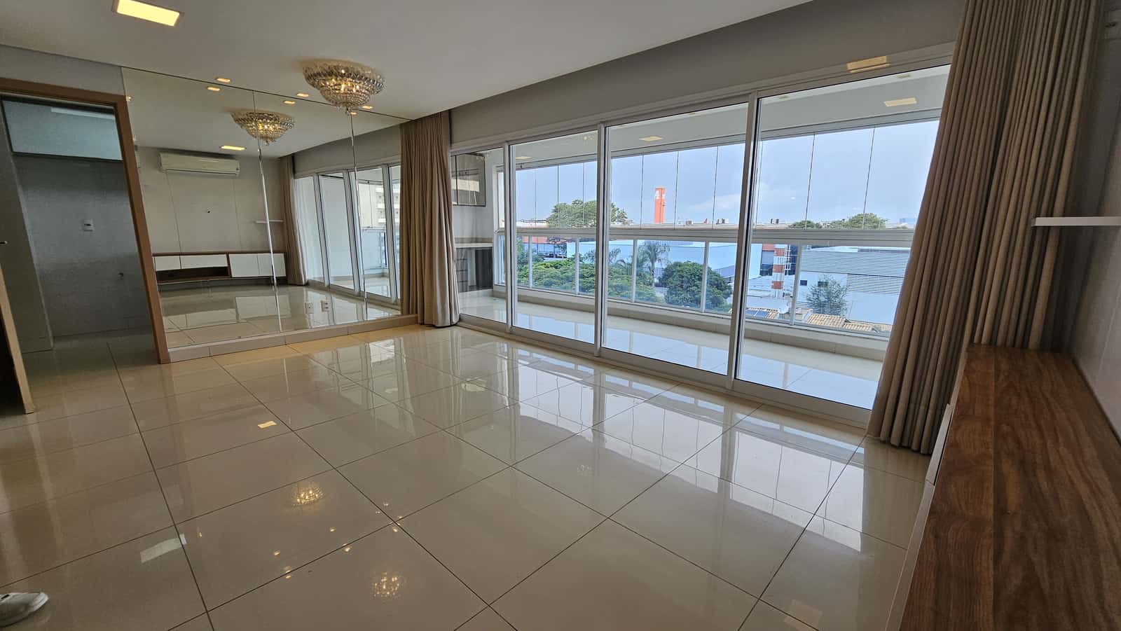 Ap Rers. M.Times  Home Convenience - Jardim Goiás 110m²