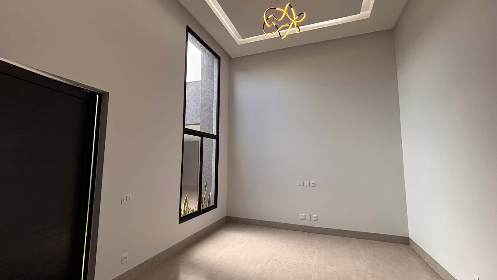 Casa de Esquina Faiçalville - 3 suítes 200m