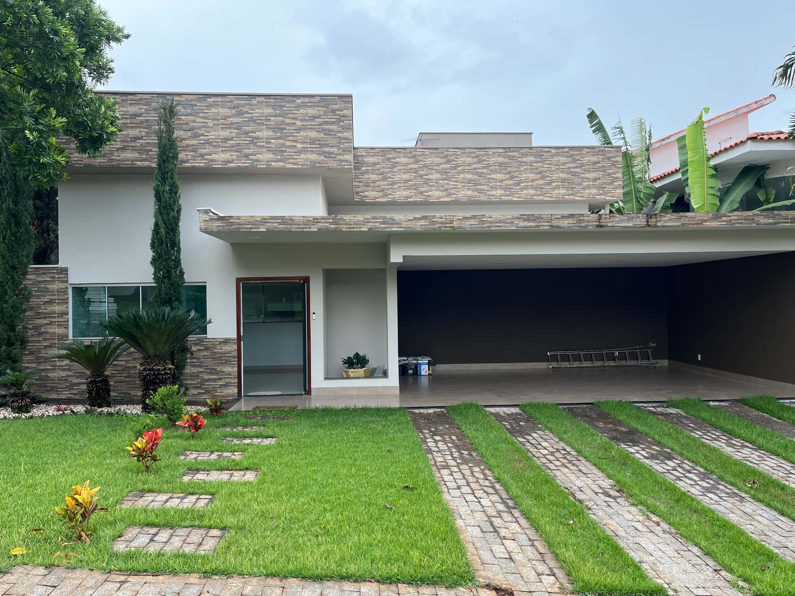 Casa no condomínio do Lago 315m²