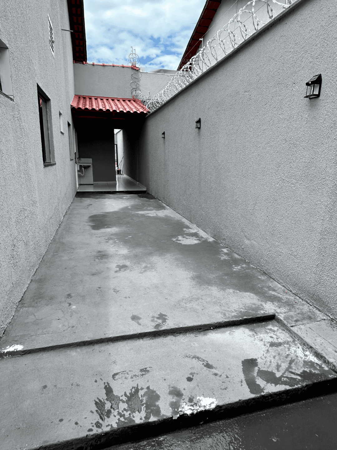 Casa Cidade Livre - Aparecida de Goiânia 102m²