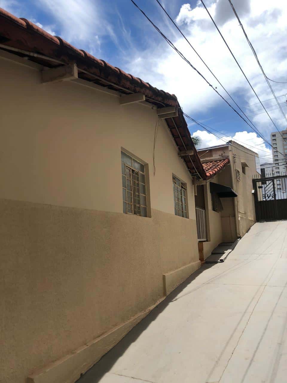 Casa Setor Aeroporto 700m²