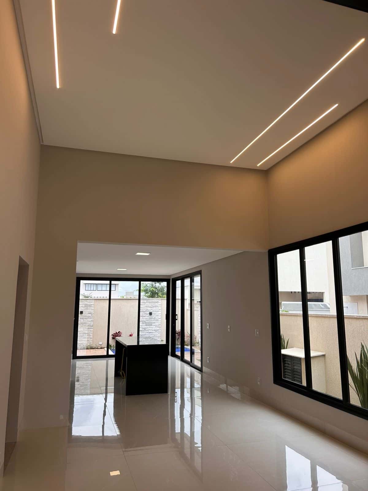 Casa Térrea Condomínio Parqville Jacarandá 156 m²