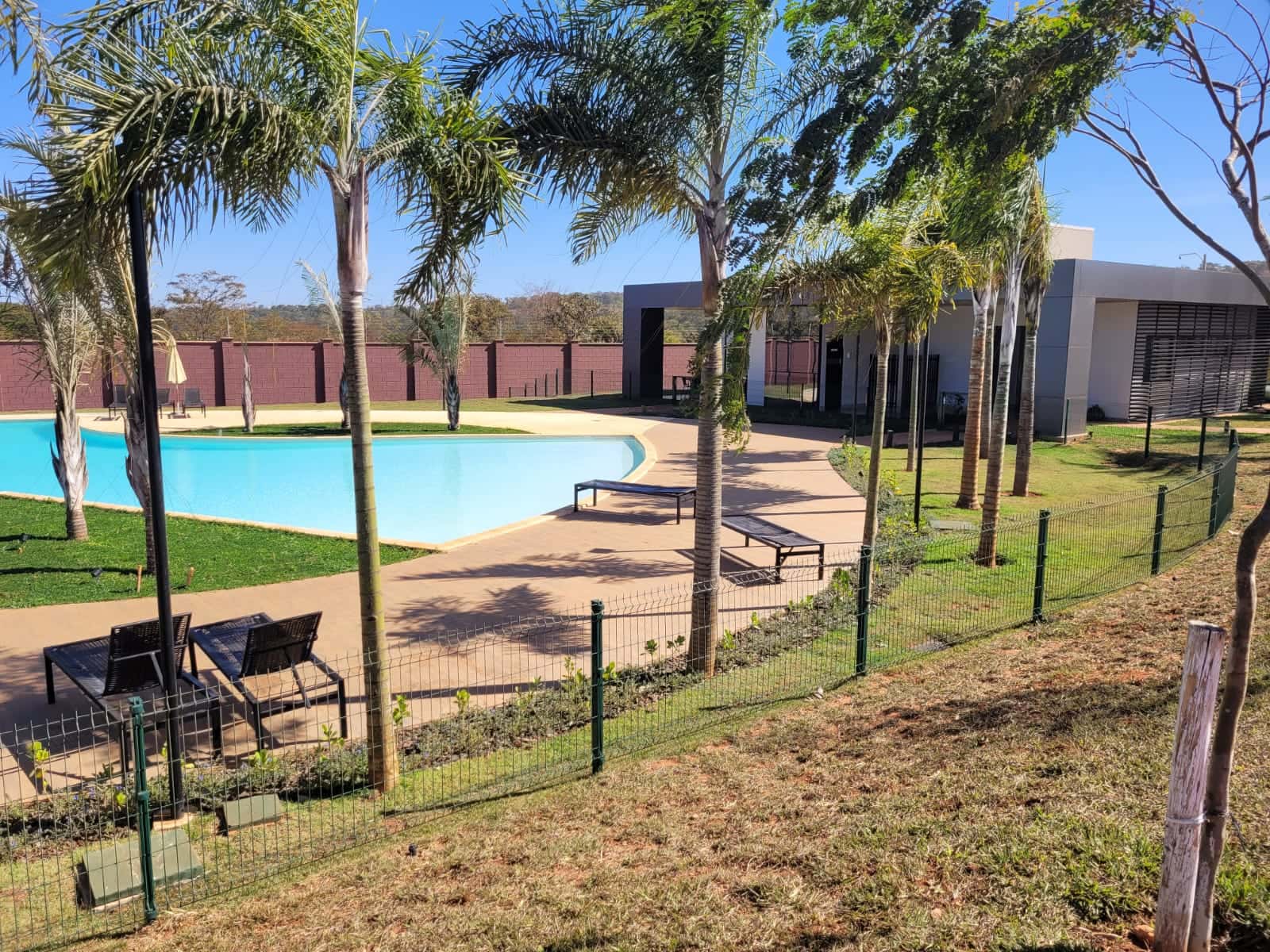 LOTE JARDINS CAPRI 278m²