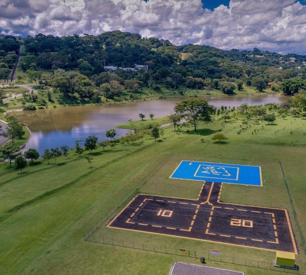 Área Aldeia do Vale 2.525m²