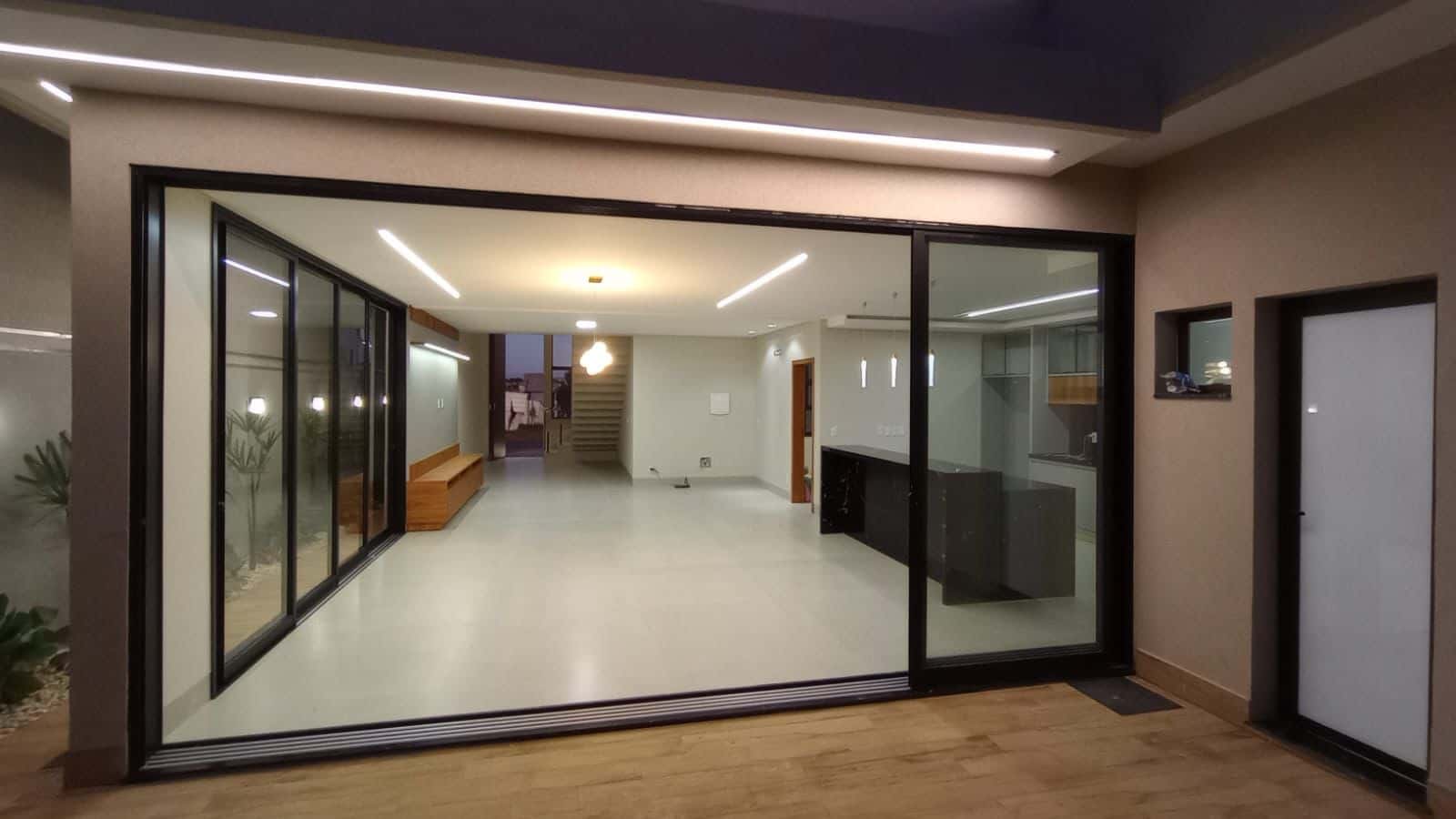 VENDE-SE CASA JARDINS SEVILHA