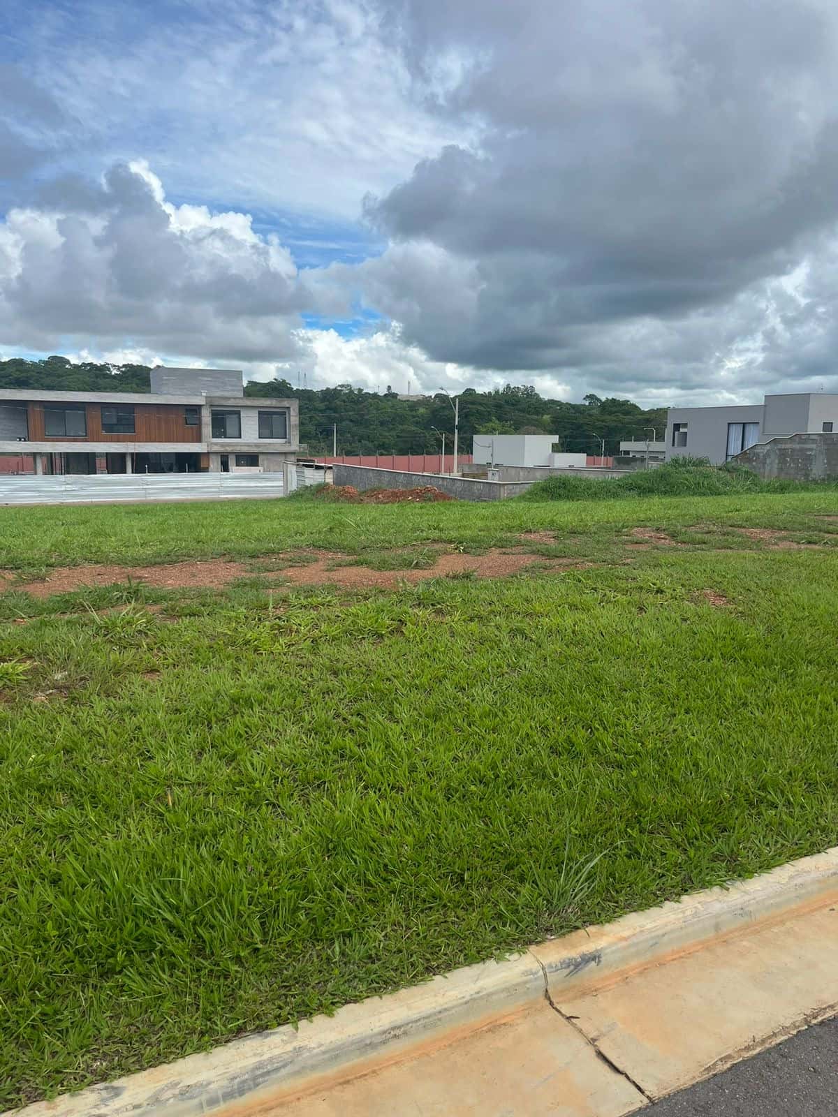 Terreno Jardins Porto 305m²