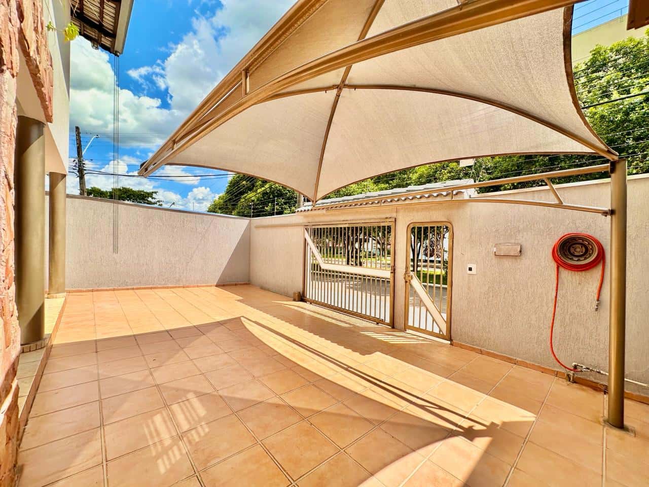 Sobrado Setor Jaó 250m²