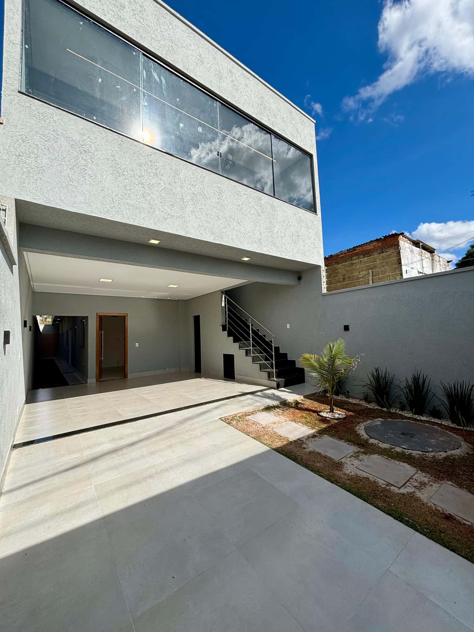 Casa Sobrado Village garavelo 165m²