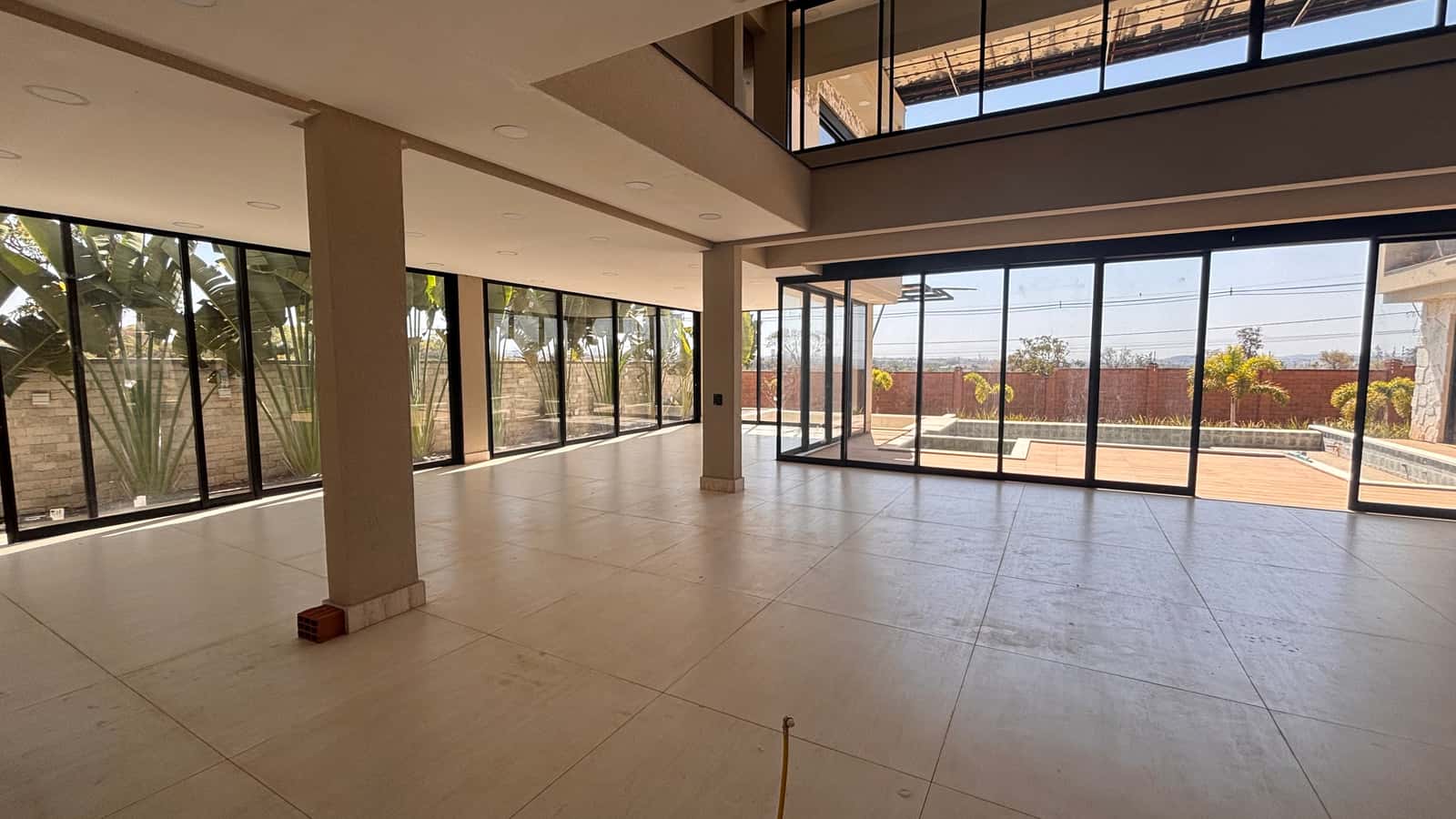 Sobrado Golfe Club 680M²