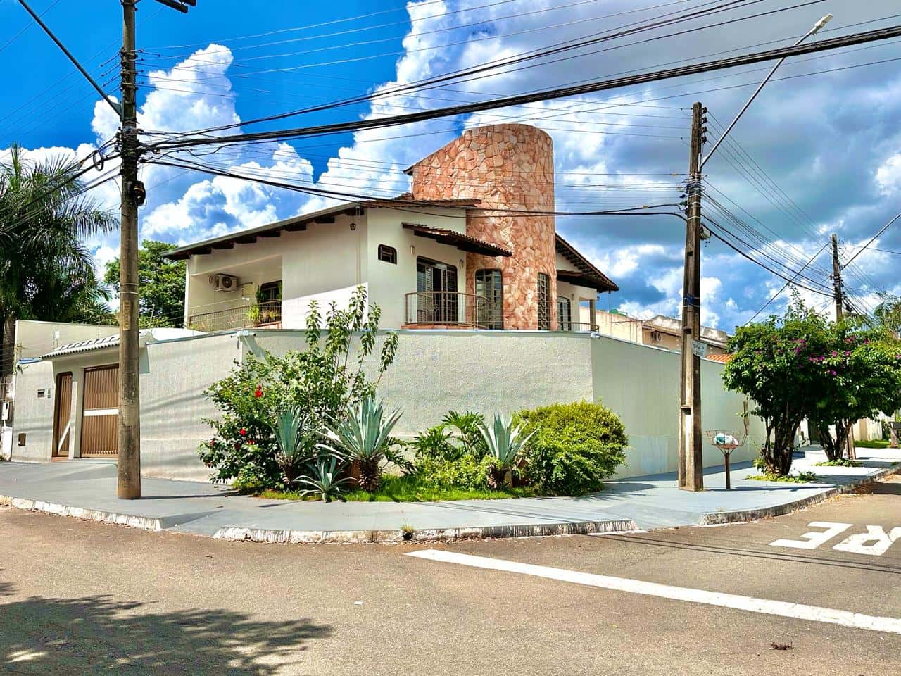 Sobrado Setor Jaó 250m²