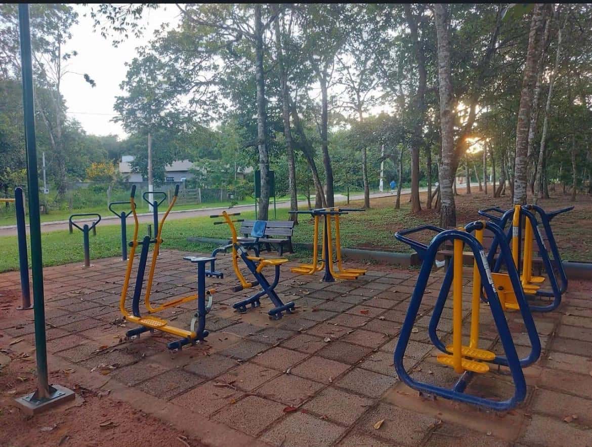 Sobrado Condomínio Mansões Morumbi Senador Canedo - 220m²