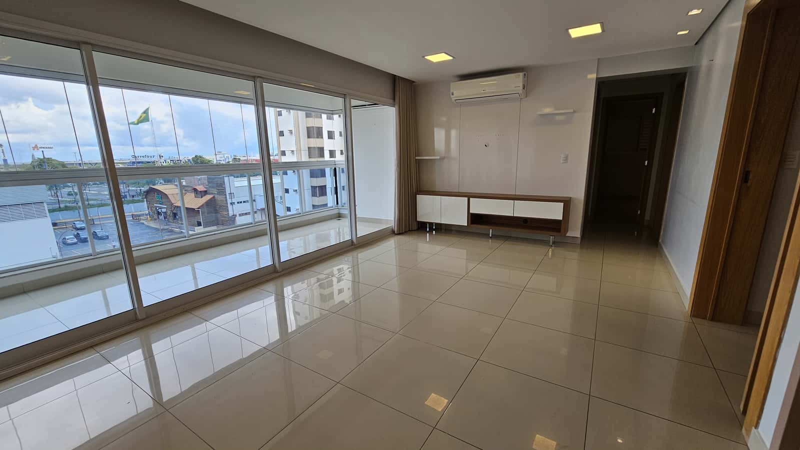 Ap Rers. M.Times  Home Convenience - Jardim Goiás 110m²