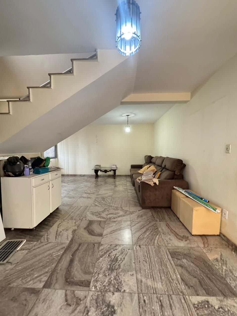 Sobrado Setor Aeroporto 324 m²