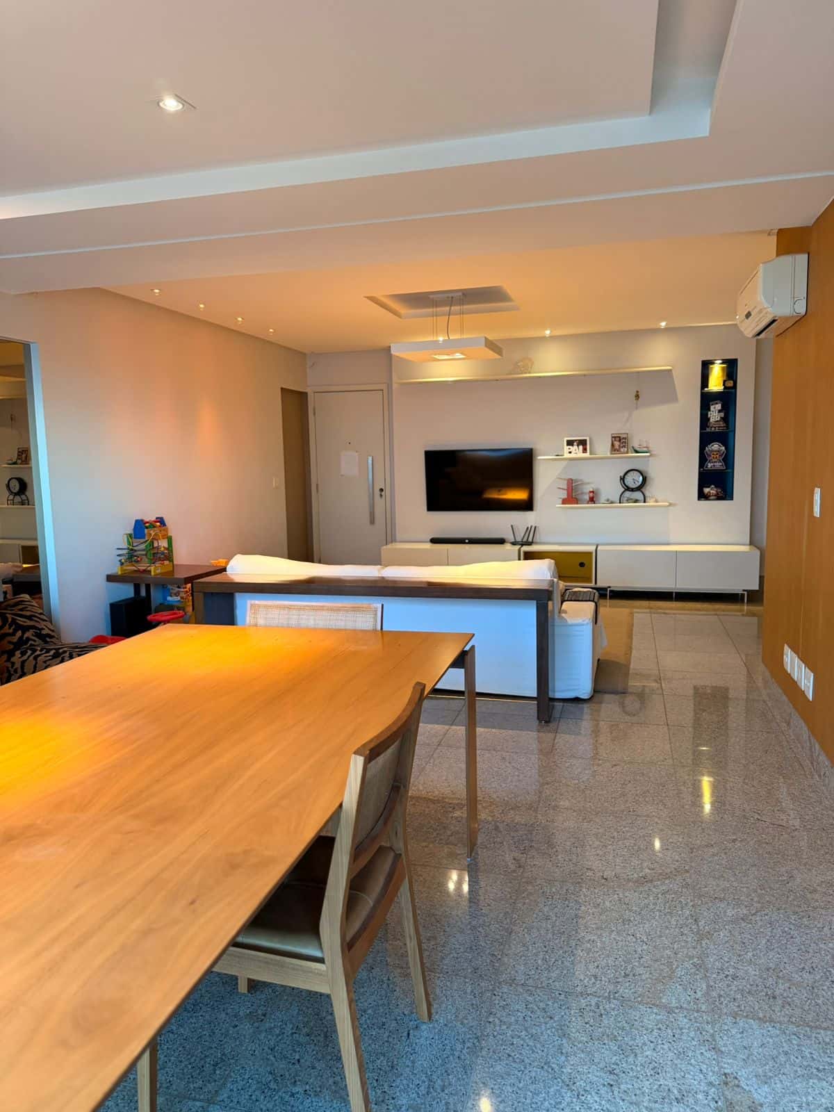 Apartamento Thelma malheiros 146m²