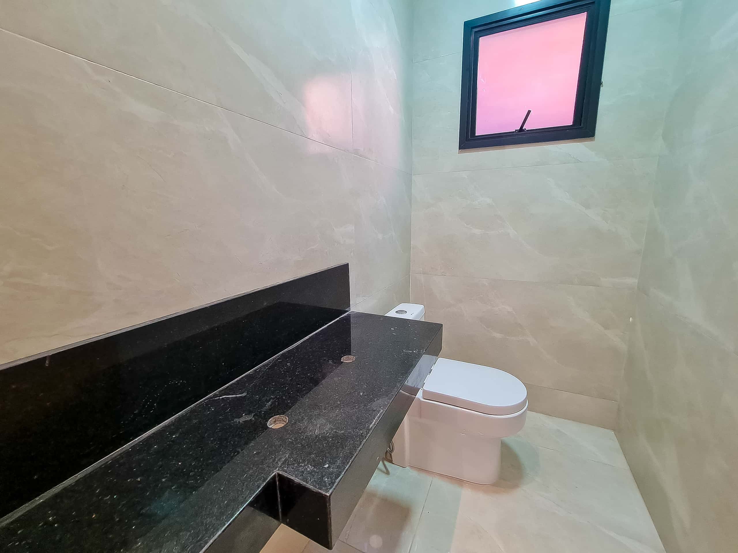 Casa Sobrado Jardins Capri 228m²