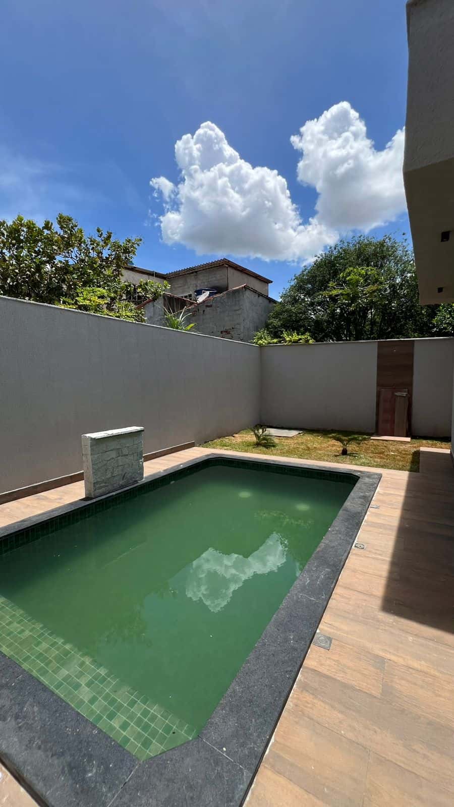 Casa vila Finsocial 168m²