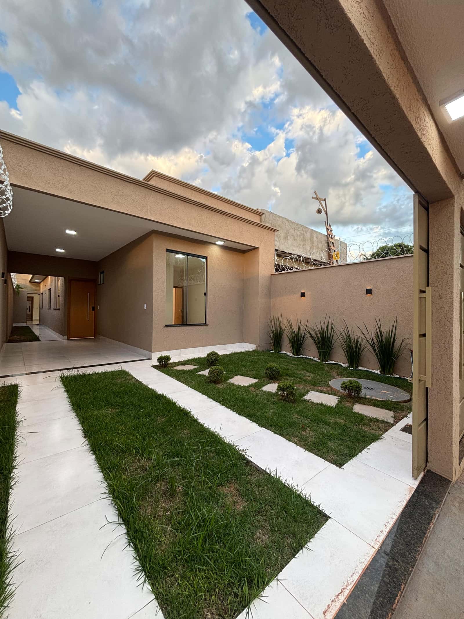 Casa Setor Central 117m²