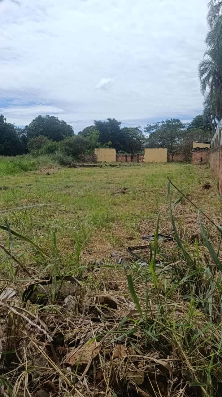 Chacará e Galpão Em Aparecida De Goiânia 1800m²