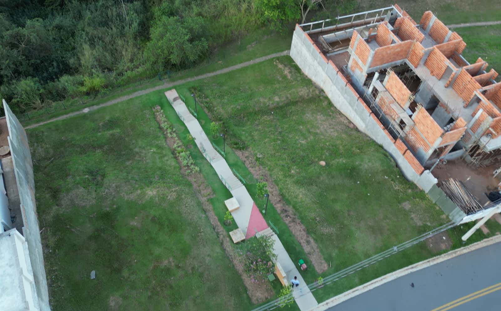 LOTE JARDINS NAPÓLES