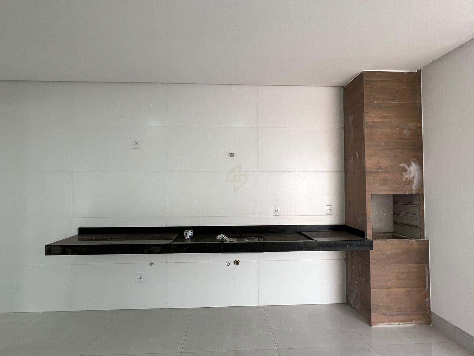 2b24dff5-bf1c-406b-83d3-760469cabc70