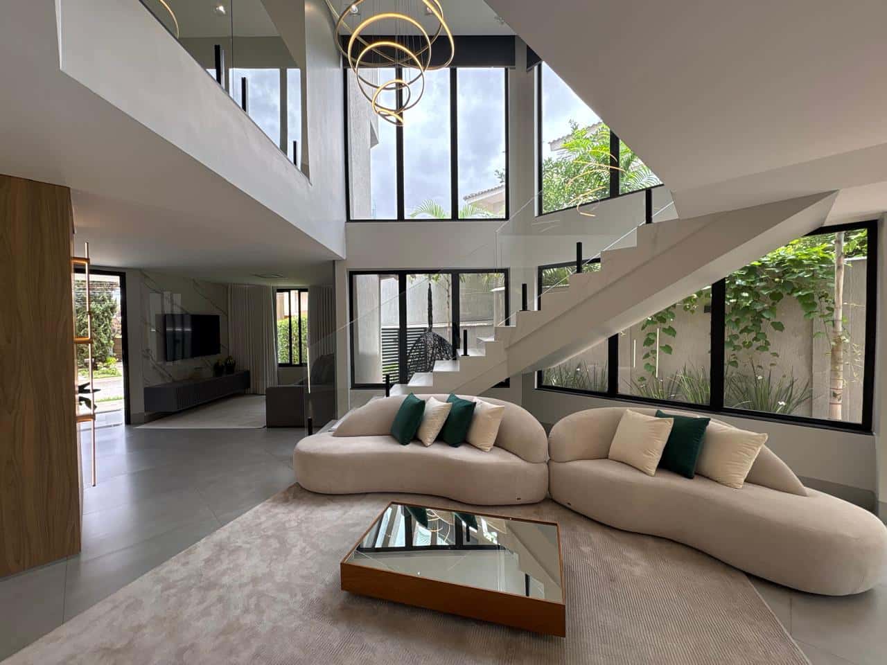 Sobrado Jardins Madri 387m² - Mobiliado