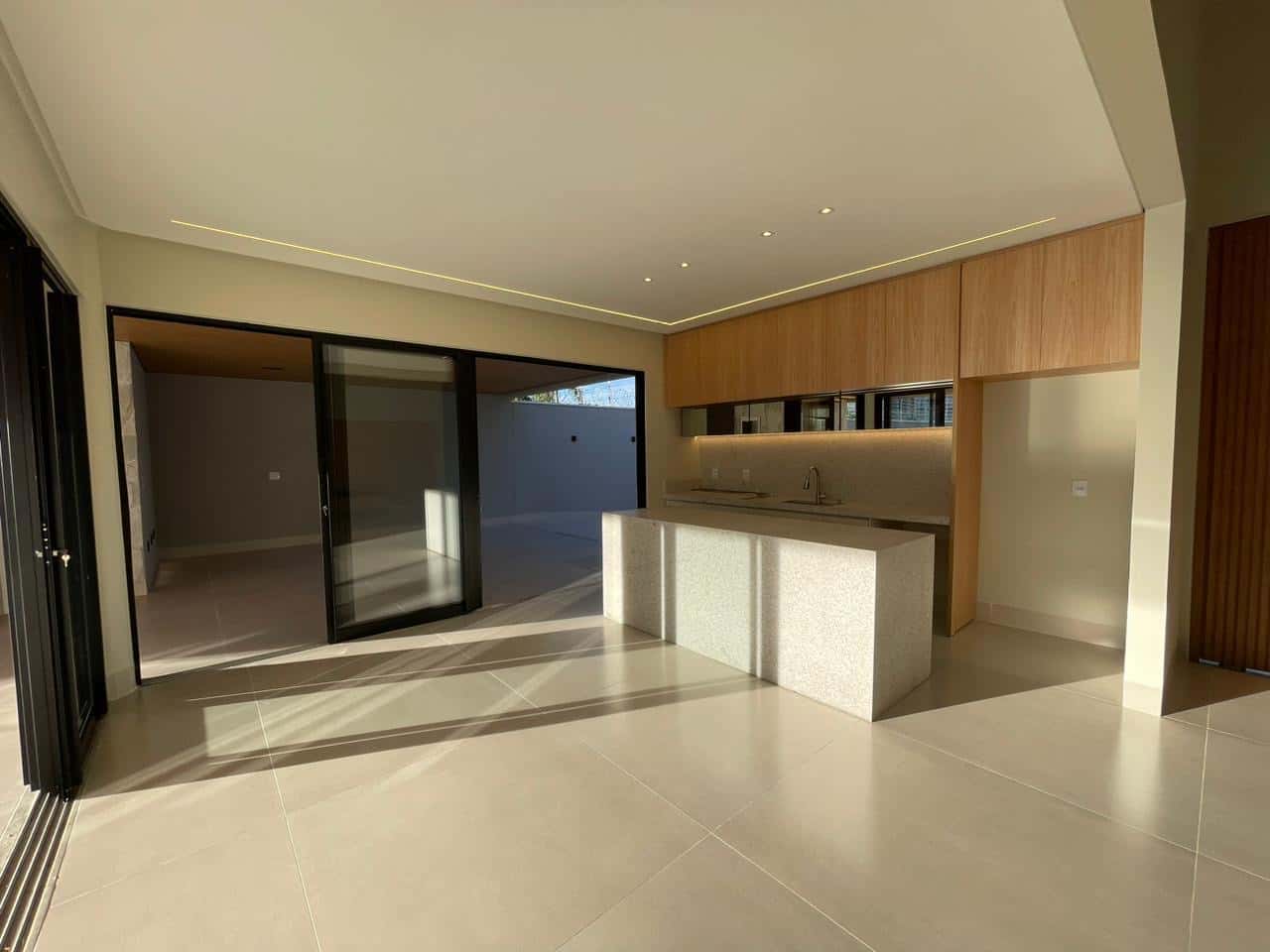 Casa Alto Padrão | Jardim Atlântico 221m²