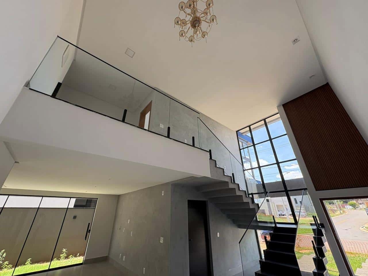 Sobrado Cond Villagio Toscana 275 m²