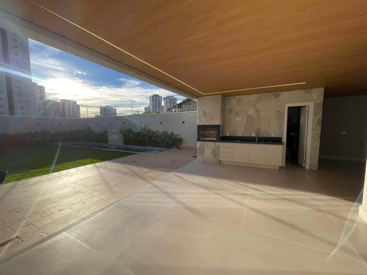 Casa Alto Padrão | Jardim Atlântico 221m²