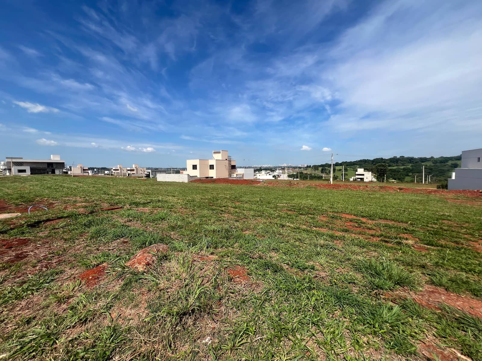 Lote Cond. Jardins Parma 279m²