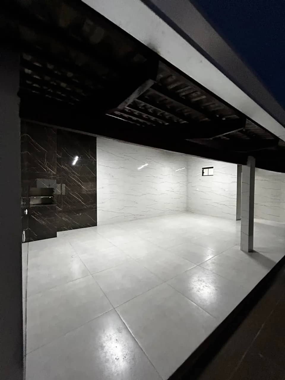 Casa 3Q 365m² - Com piscina - Aparecida de Goiânia