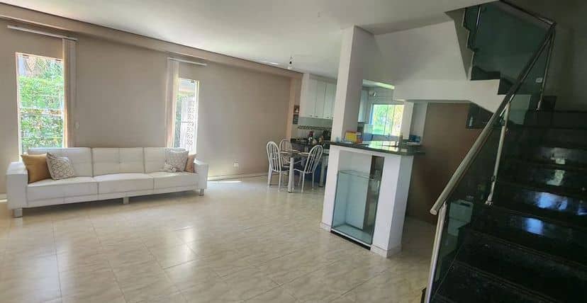 Sobrado Condominio Aldeia do Vale 410m²