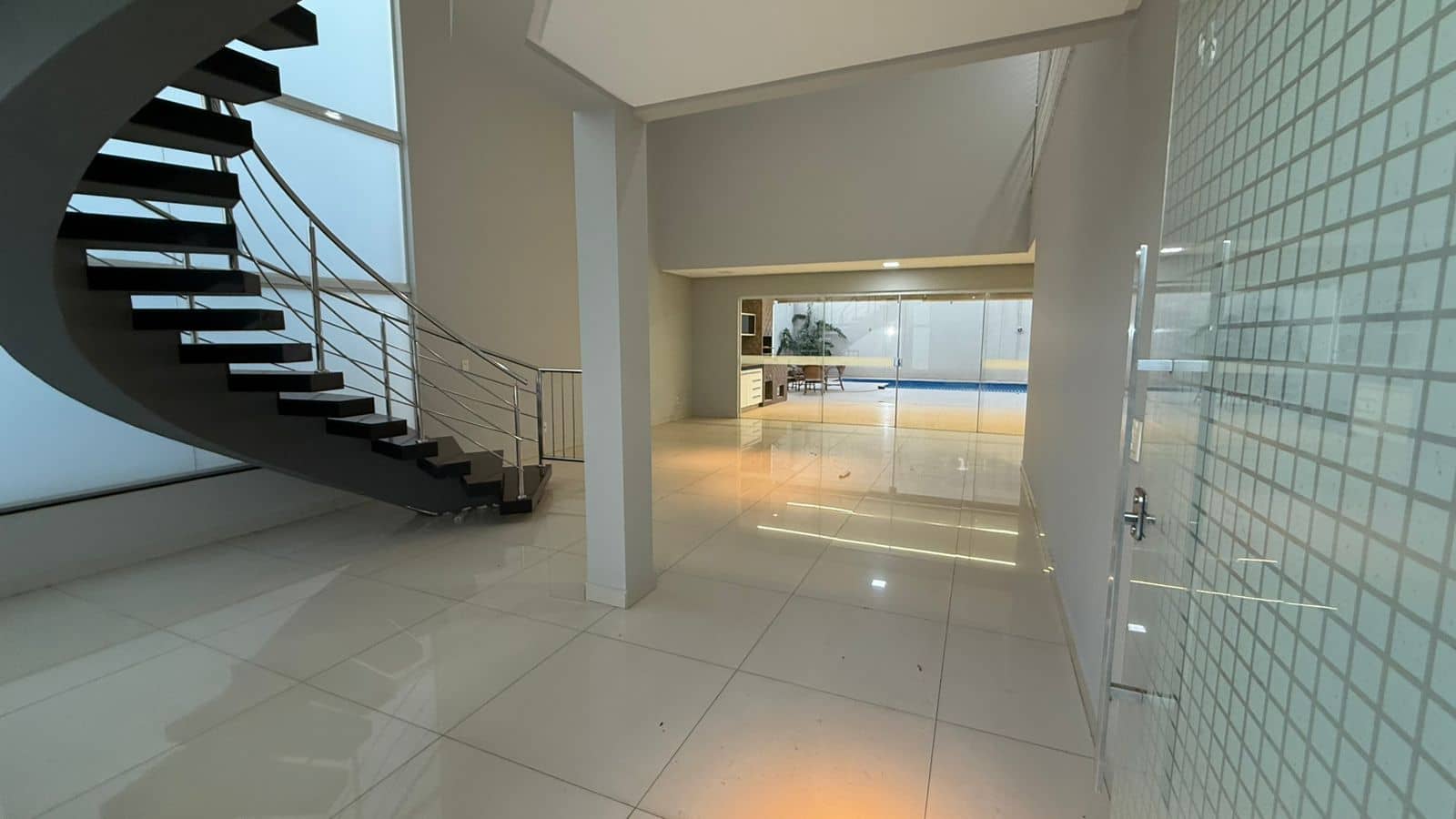 Sobrado Jardins Monaco 315m²