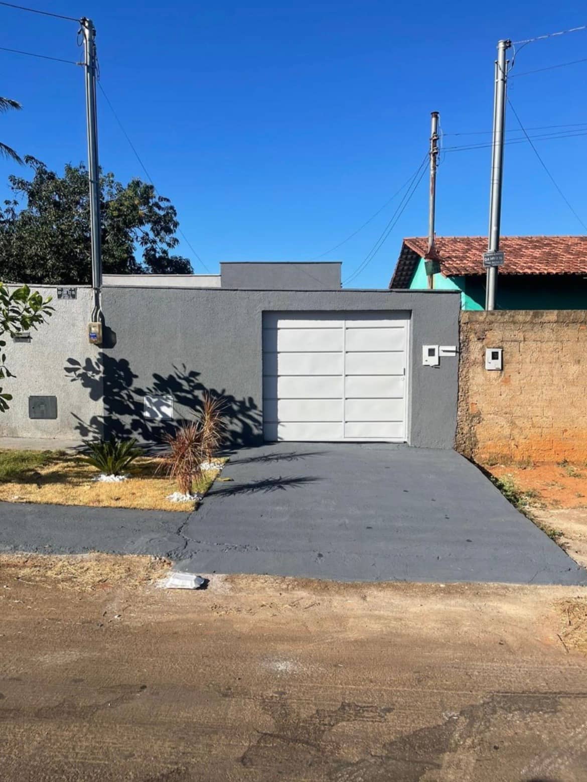 Casa Setor Maysa 2 - Trindade Go 102m²