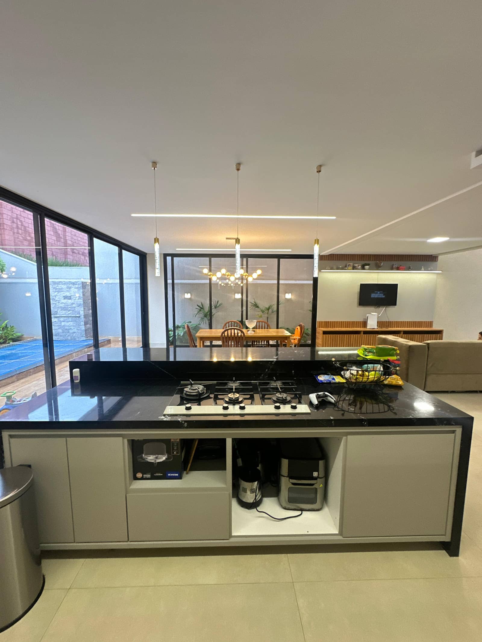 Casa condomínio Jardins Sevilha 232M²