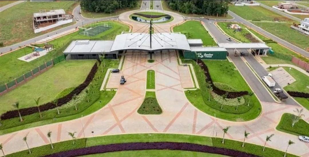 Lote no Jardins França 405m²