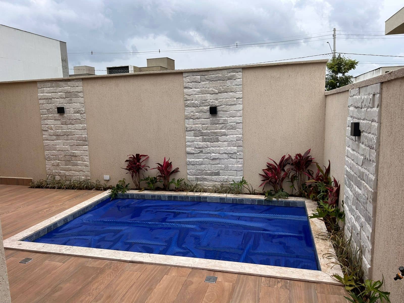 Casa Térrea Condomínio Parqville Jacarandá 156 m²