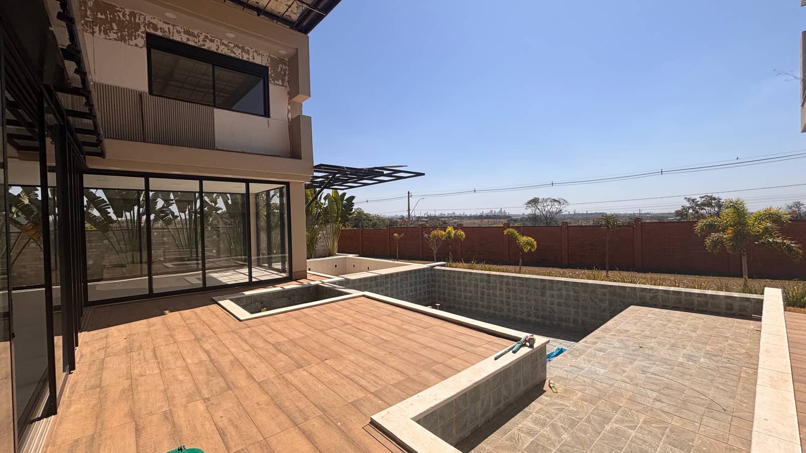 Sobrado Golfe Club 680M²