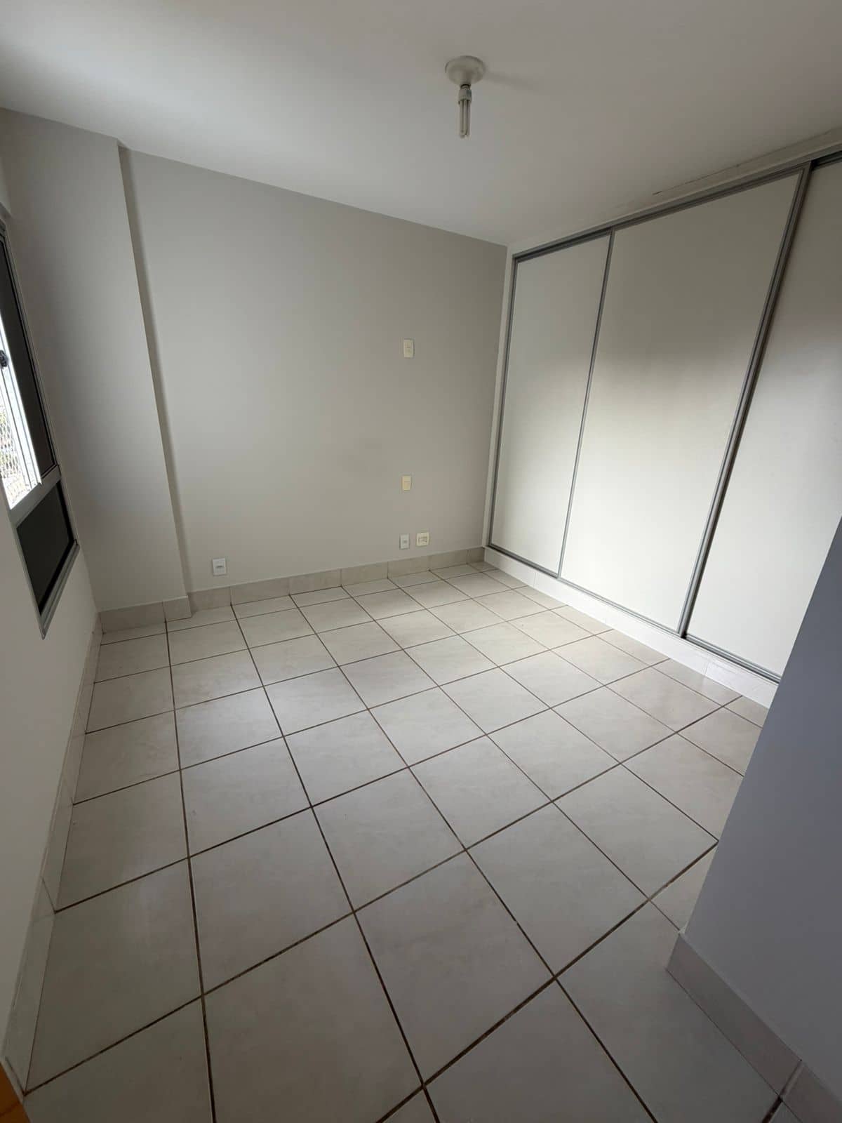 Apartamento à venda no Jardim Goiás 78m²