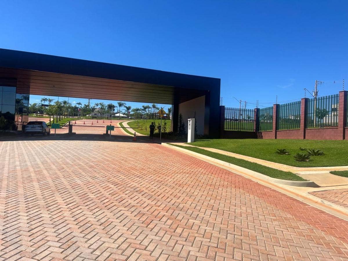 Lote Cond. Jardins Parma 279m²