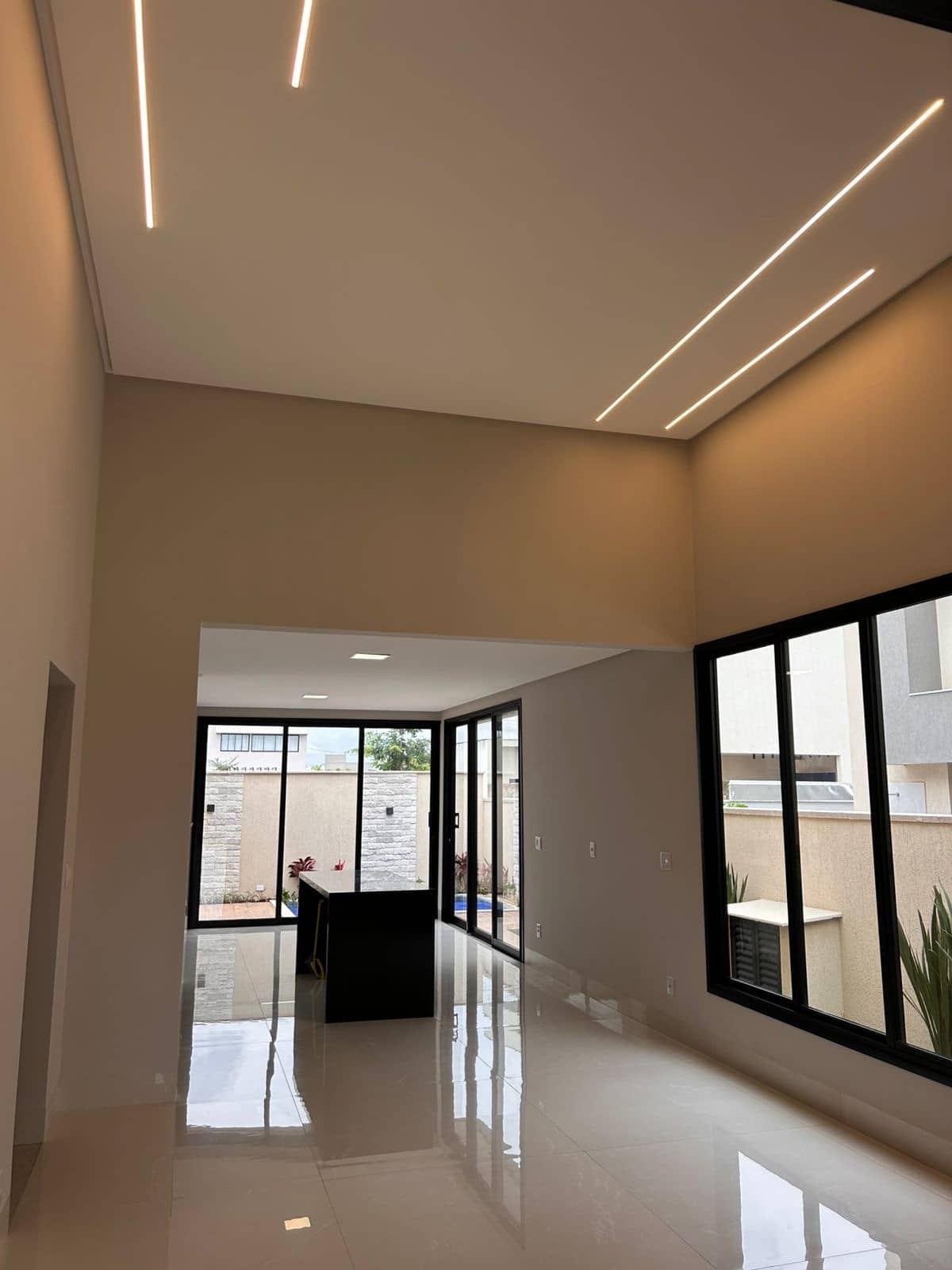 Casa Térrea Condomínio Parqville Jacarandá 156 m²