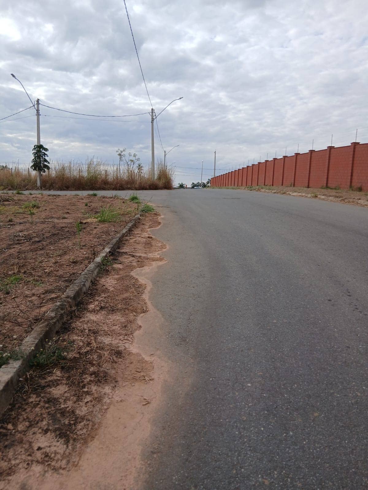 Lote Residencial Gênova 302m²