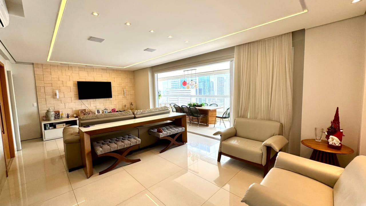 Apartamento Jardim das Ravenallas 191m²