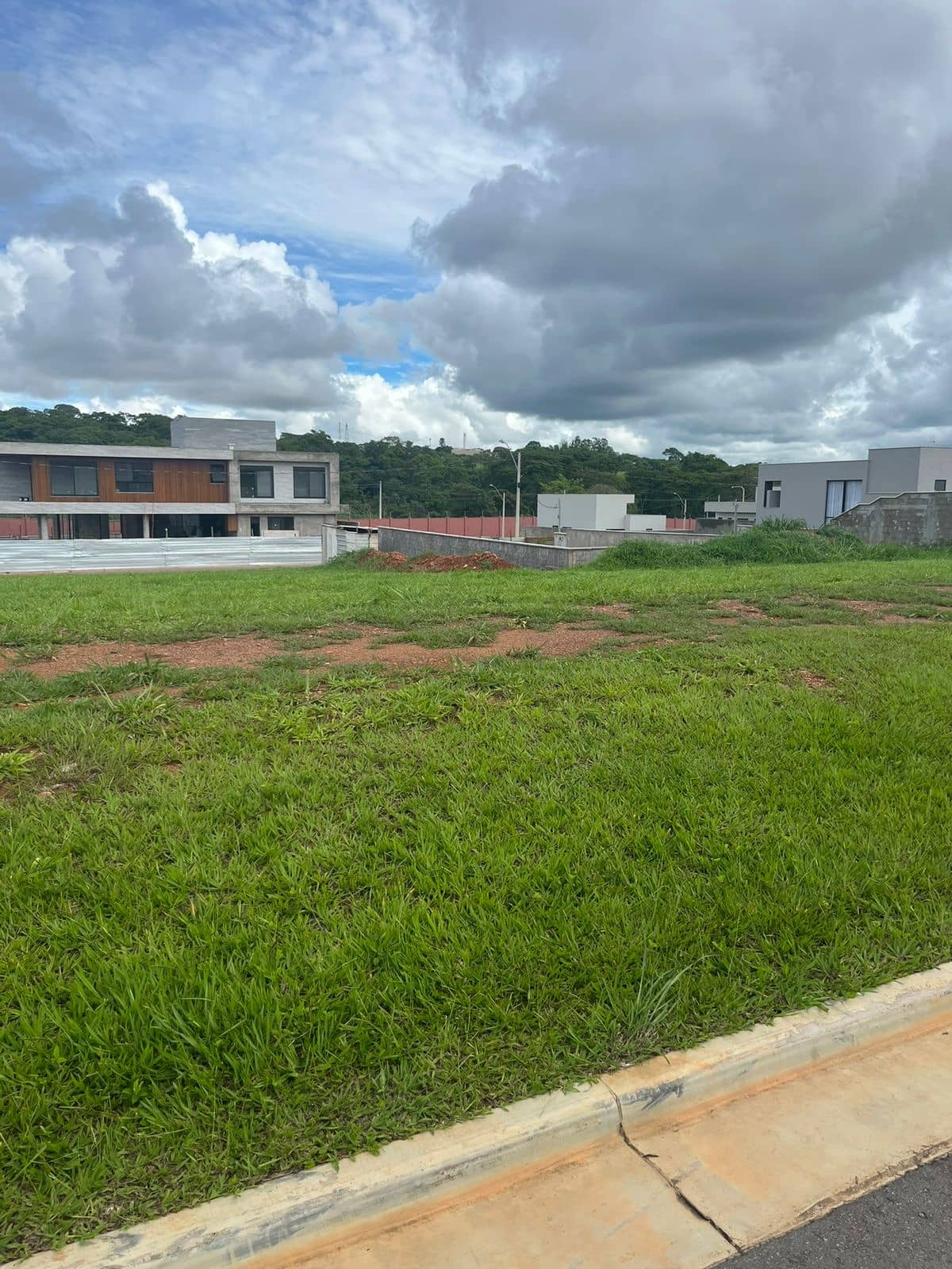 Terreno Jardins Porto 305m²